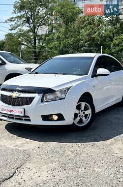 Седан Chevrolet Cruze 2010 в Сумах