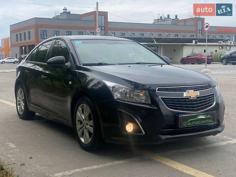 Седан Chevrolet Cruze 2012 в Киеве