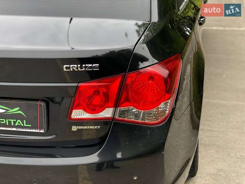 Седан Chevrolet Cruze 2012 в Киеве