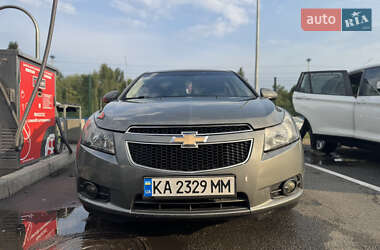 Хэтчбек Chevrolet Cruze 2011 в Киеве