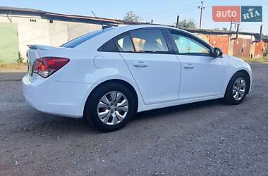 Седан Chevrolet Cruze 2015 в Кривом Роге