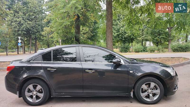 Седан Chevrolet Cruze 2012 в Кропивницькому