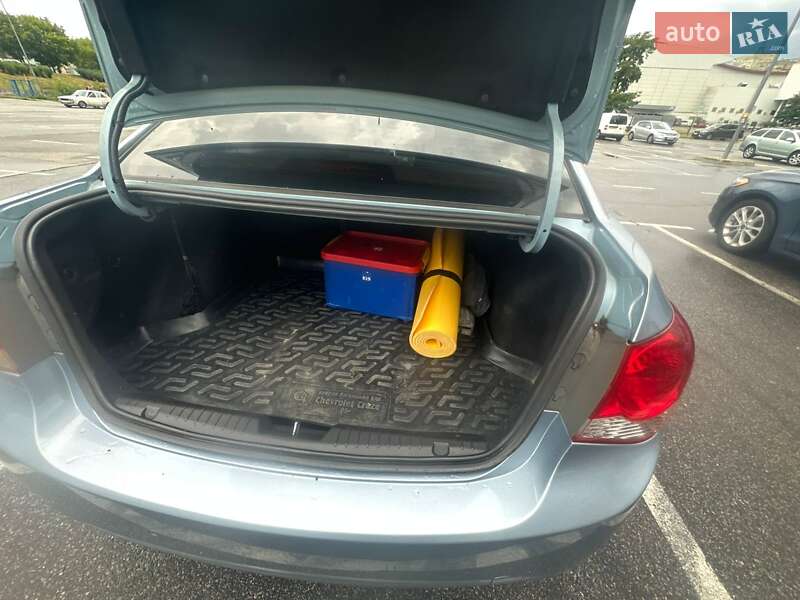 Седан Chevrolet Cruze 2010 в Киеве