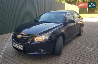 Седан Chevrolet Cruze 2010 в Острозі