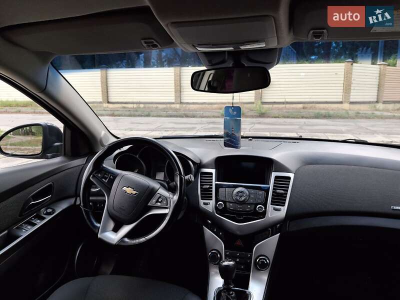 Хетчбек Chevrolet Cruze 2012 в Полтаві