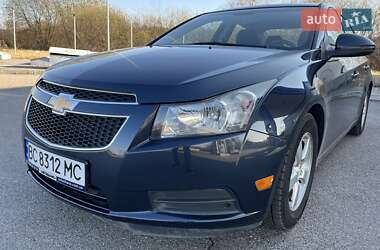 Седан Chevrolet Cruze 2014 в Львові