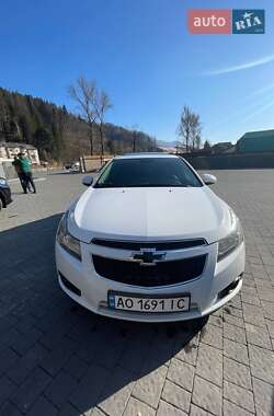 Седан Chevrolet Cruze 2014 в 