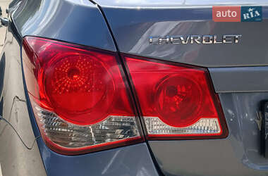 Седан Chevrolet Cruze 2013 в 