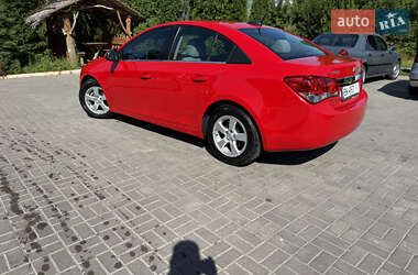 Седан Chevrolet Cruze 2014 в Дубні