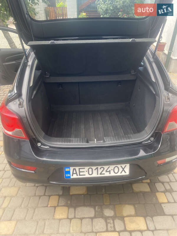 Хетчбек Chevrolet Cruze 2012 в Кривому Розі