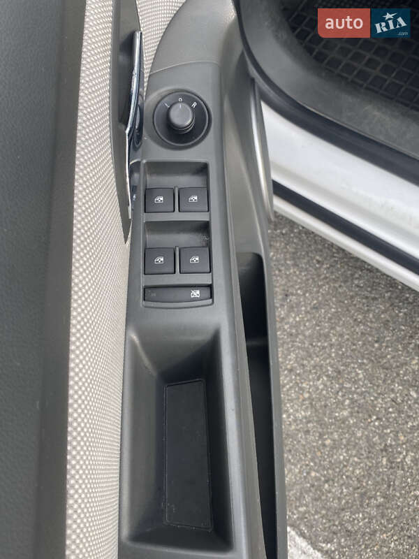 Седан Chevrolet Cruze 2009 в Киеве фото 7 Седан Chevrolet Cruze 2009 в Киеве