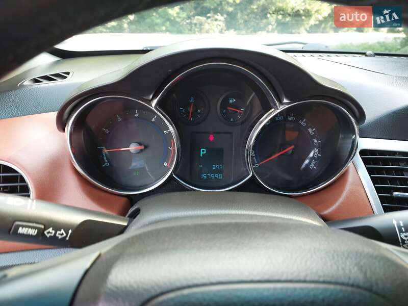 Седан Chevrolet Cruze 2011 в Виннице