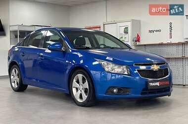 Седан Chevrolet Cruze 2011 в Киеве