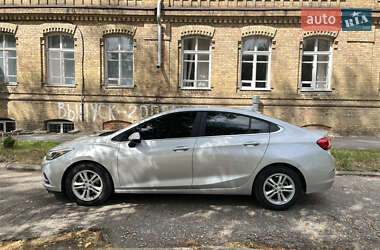 Седан Chevrolet Cruze 2018 в Лубнах