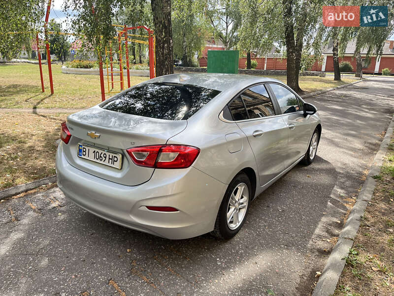Седан Chevrolet Cruze 2018 в Лубнах
