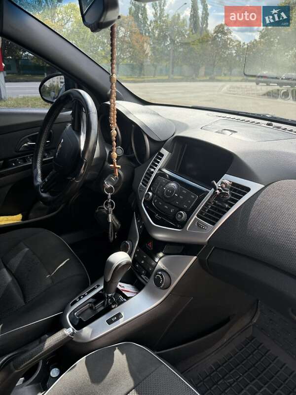 Седан Chevrolet Cruze 2014 в Харькове