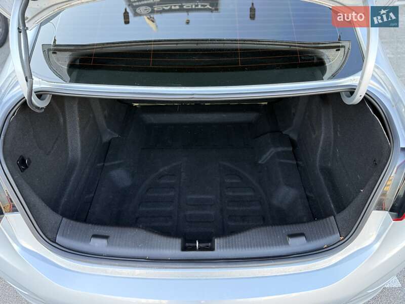 Седан Chevrolet Cruze 2018 в Киеве