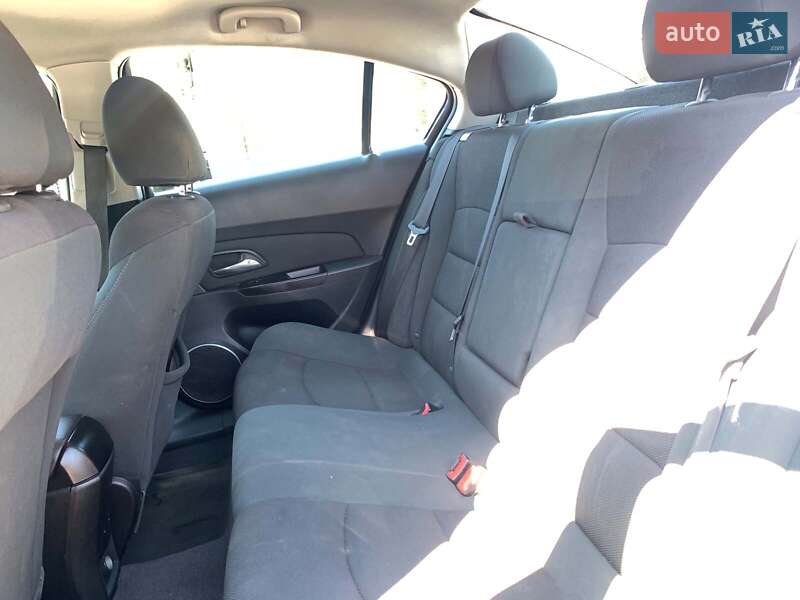 Седан Chevrolet Cruze 2011 в Вінниці