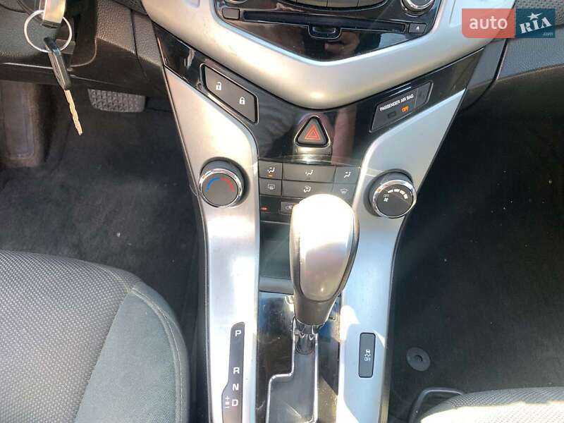 Седан Chevrolet Cruze 2011 в Вінниці