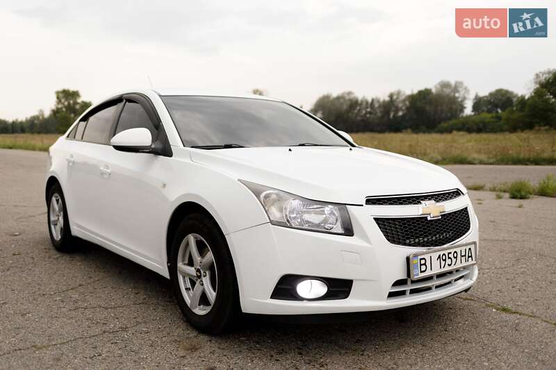 Седан Chevrolet Cruze 2012 в Котельві