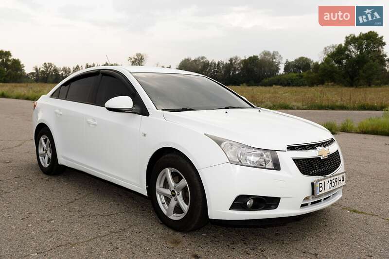 Седан Chevrolet Cruze 2012 в Котельві