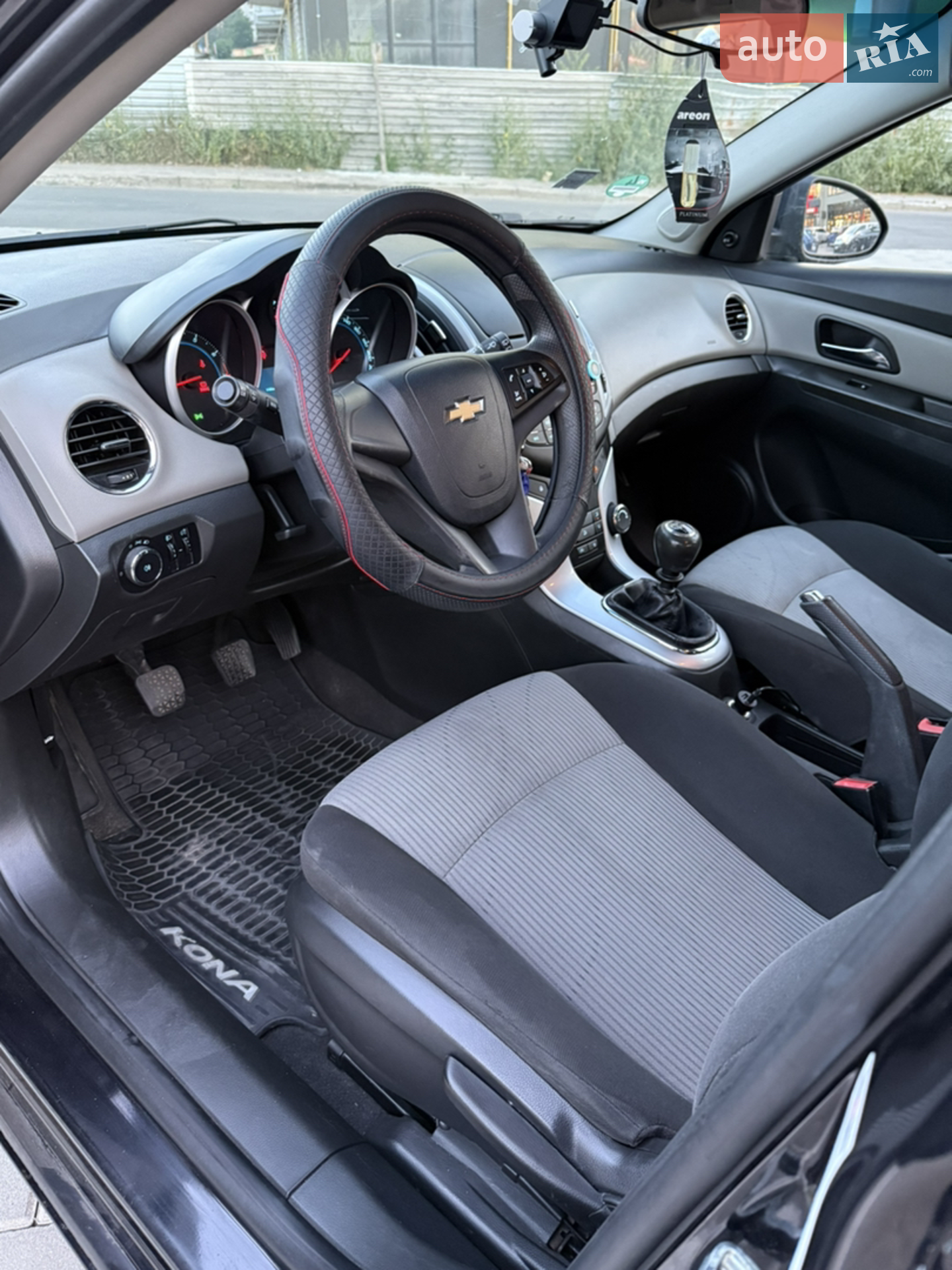 2012 Chevrolet Cruze - мініатюра 25