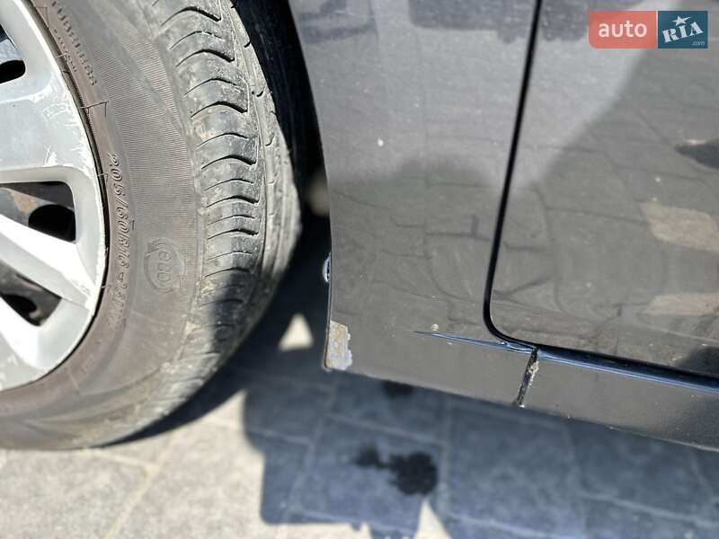 Седан Chevrolet Cruze 2011 в Івано-Франківську фото 12 Седан Chevrolet Cruze 2011 в Івано-Франківську