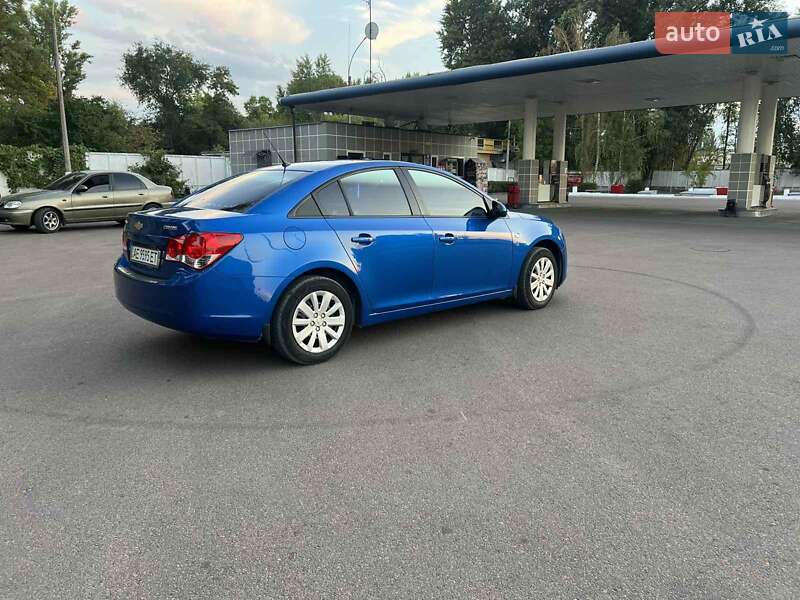 Седан Chevrolet Cruze 2011 в Кам'янському фото 6 Седан Chevrolet Cruze 2011 в Кам'янському