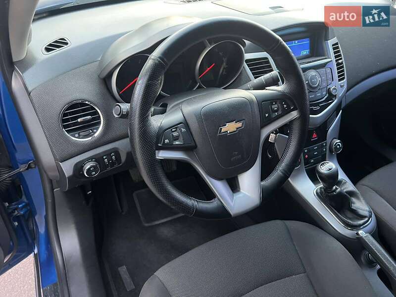 Седан Chevrolet Cruze 2011 в Кам'янському фото 20 Седан Chevrolet Cruze 2011 в Кам'янському