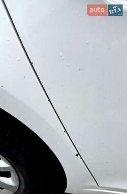 Седан Chevrolet Cruze 2012 в Львові
