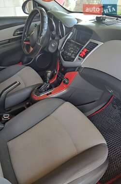 Седан Chevrolet Cruze 2009 в Ганичах