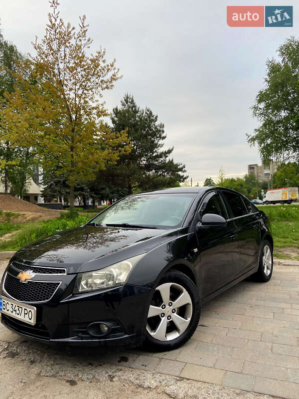 Седан Chevrolet Cruze 2011 в Львове