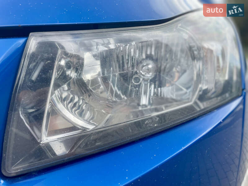 Седан Chevrolet Cruze 2011 в Луцьку