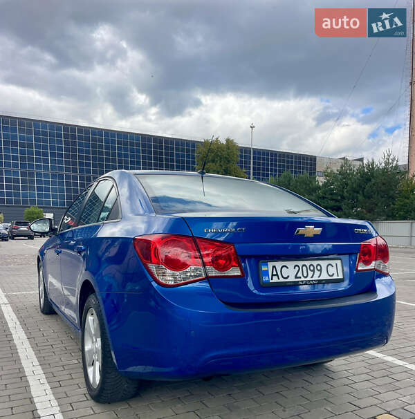 Седан Chevrolet Cruze 2011 в Луцьку