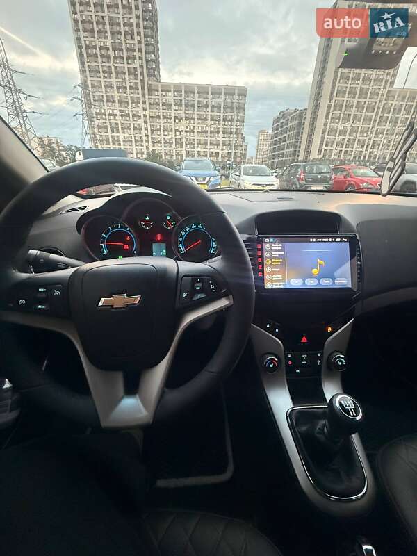 Седан Chevrolet Cruze 2012 в Киеве