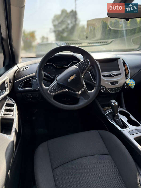 Седан Chevrolet Cruze 2017 в Запорожье фото 13 Седан Chevrolet Cruze 2017 в Запорожье