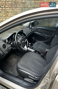 Седан Chevrolet Cruze 2011 в 