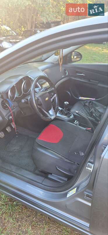 Універсал Chevrolet Cruze 2016 в Звягелі