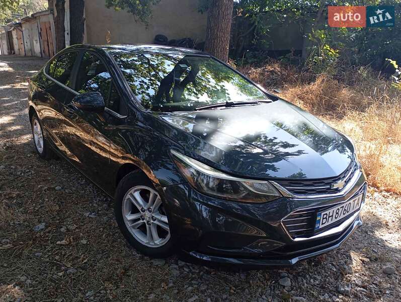 Седан Chevrolet Cruze 2017 в Одесі