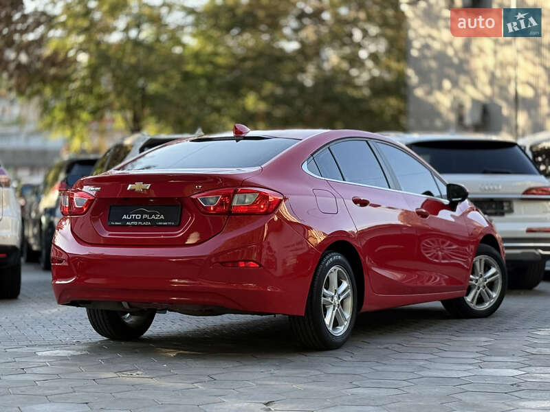Седан Chevrolet Cruze 2017 в Одесі