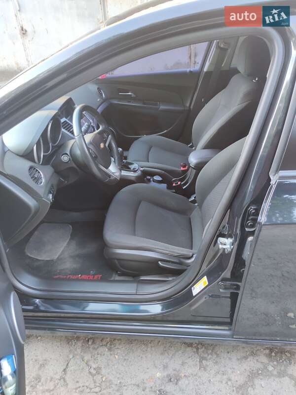 Седан Chevrolet Cruze 2012 в Киеве