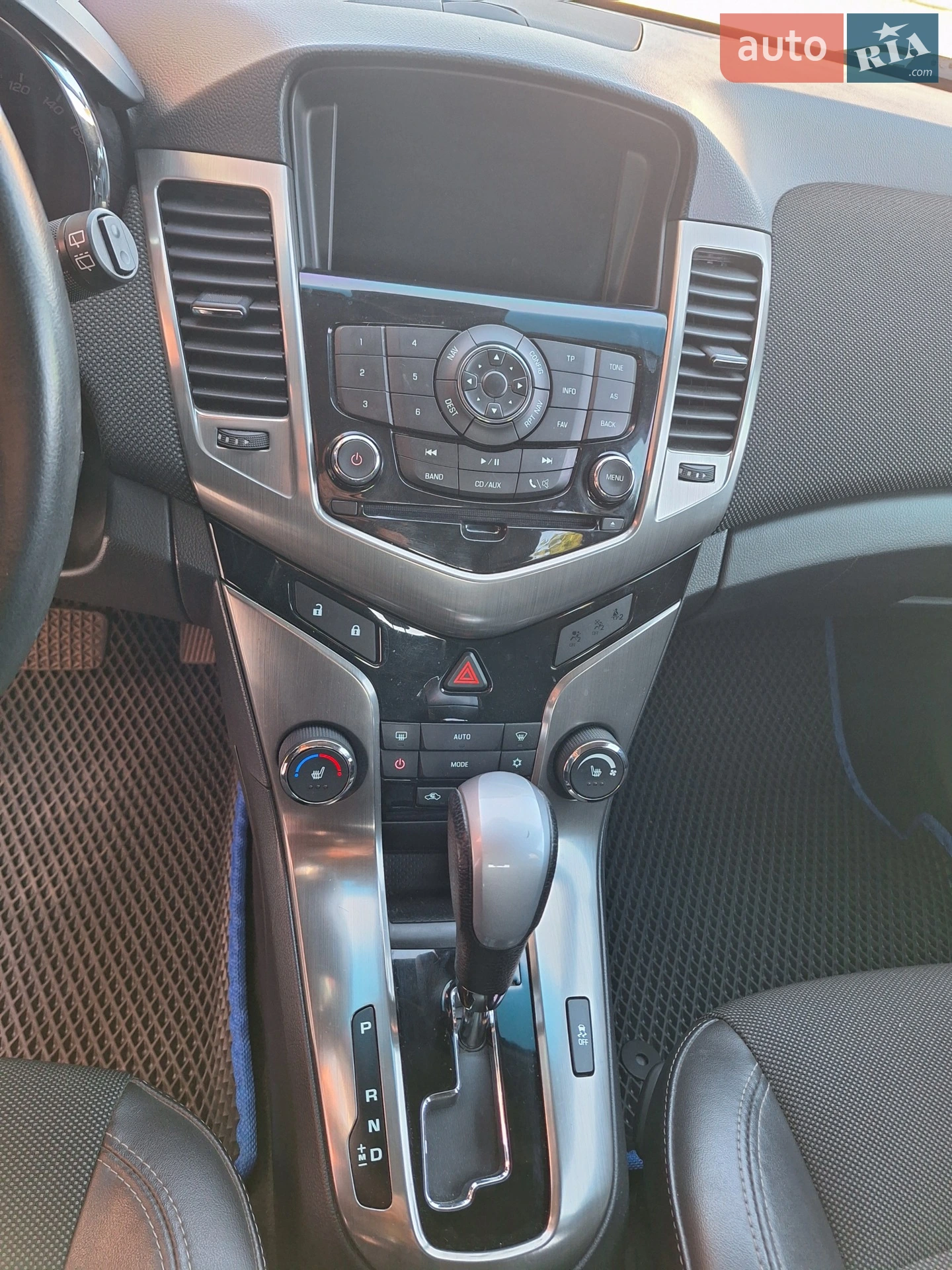 2013 Chevrolet Cruze - мініатюра 30