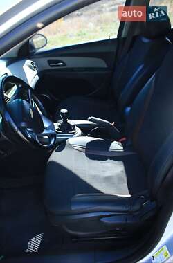 Седан Chevrolet Cruze 2011 в 