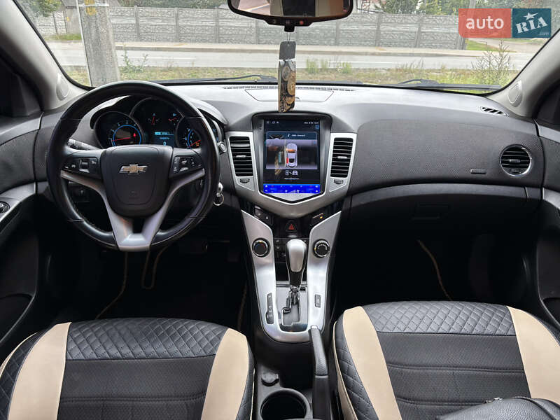 Седан Chevrolet Cruze 2014 в Чернигове