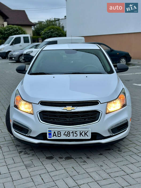 Седан Chevrolet Cruze 2015 в Вінниці