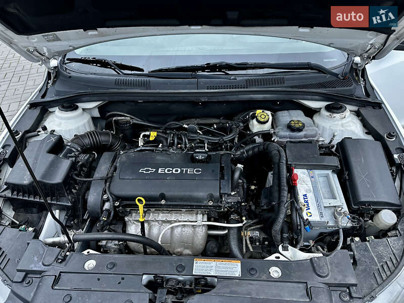 Седан Chevrolet Cruze 2015 в Вінниці