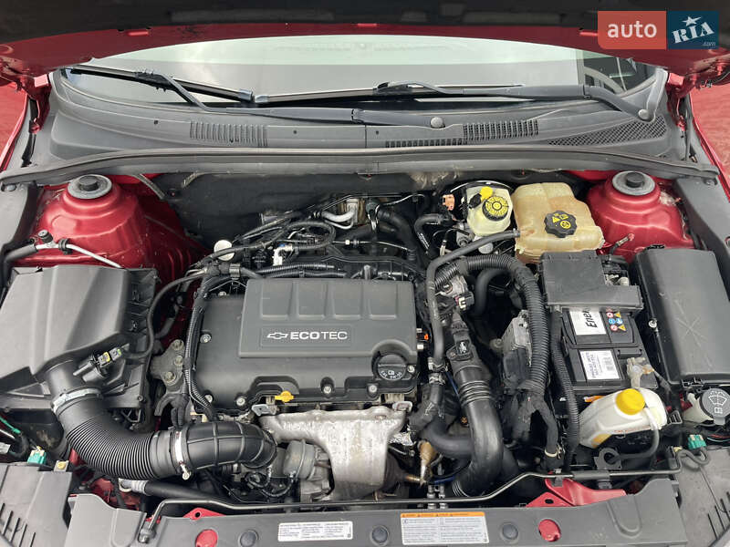 Седан Chevrolet Cruze 2011 в Ровно