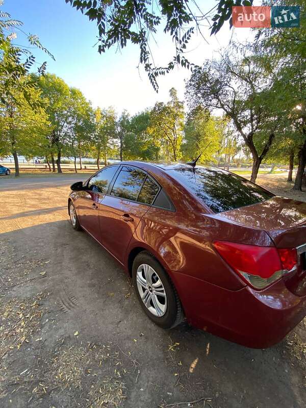 Седан Chevrolet Cruze 2012 в Кривому Розі фото 7 Седан Chevrolet Cruze 2012 в Кривому Розі