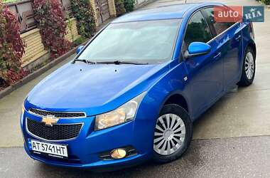 Седан Chevrolet Cruze 2009 в Івано-Франківську