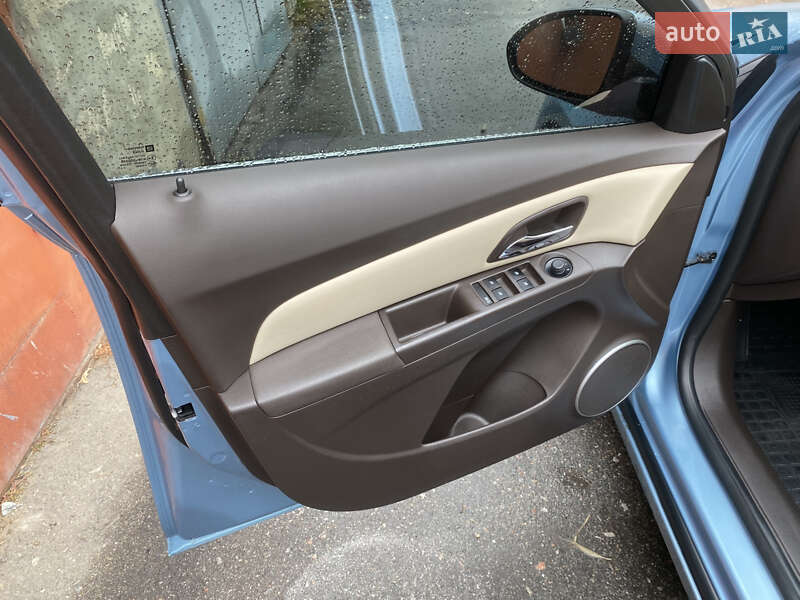 Седан Chevrolet Cruze 2011 в Борисполі